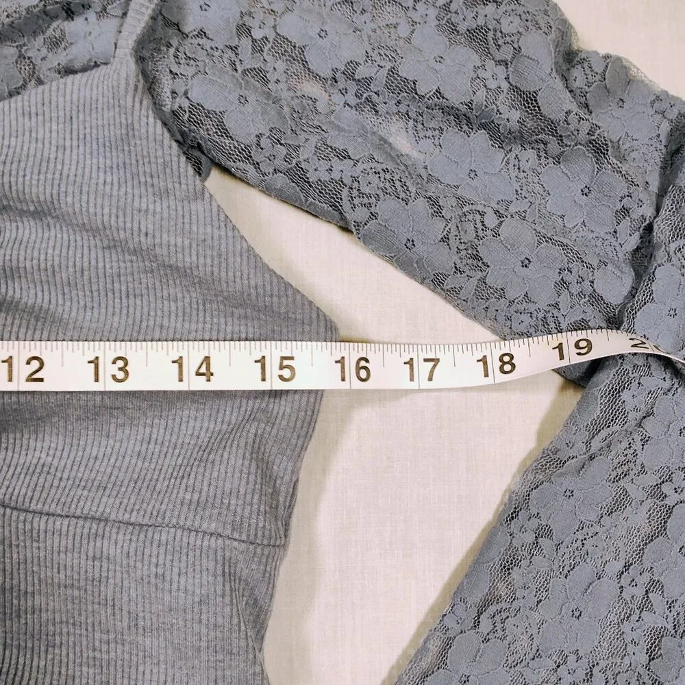 Rewind‎ Women's Medium Long Sleeve Lace Blouse NWOT - Picture 5 of 8